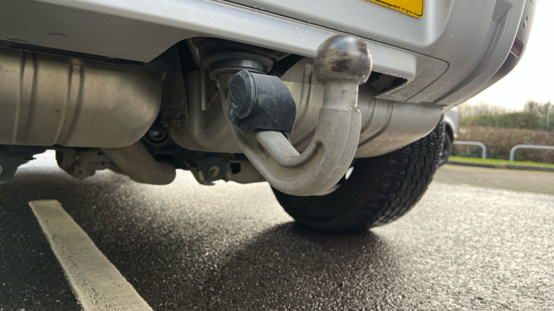 Land Rover Defender 2.0 D240 HSE 110 5dr Auto [6 Seat] Diesel Estate